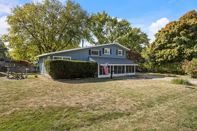 808 S Longview Road, Monticello, IL 61856 - Photo 2