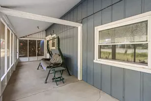 808 S Longview Rd, Monticello, IL 61856 - Photo 6