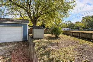 808 S Longview Rd, Monticello, IL 61856 - Photo 38