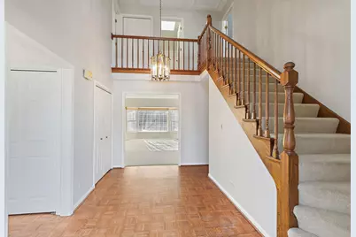 43 Ravenscraig Lane, Inverness, IL 60067 - Photo 2