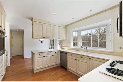 43 Ravenscraig Lane, Inverness, IL 60067 - Photo 8