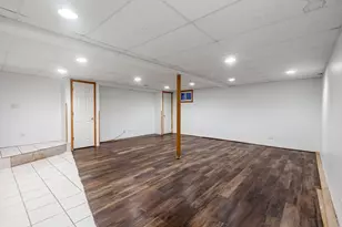 611 Flambeau Ct, Romeoville, IL 60446 - Photo 14