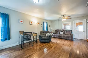 101 County Rd 100 N, Riverdale, IL 61851 - Photo 2