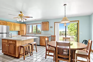 9206 N Clark Rd, Richmond, IL 60071 - Photo 22