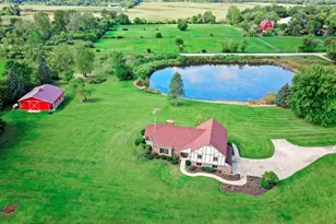 9206 N Clark Rd, Richmond, IL 60071 - Photo 2