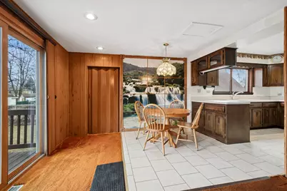 3850 Hull Street, Skokie, IL 60076 - Photo 8
