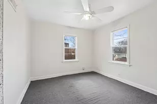 3850 Hull St, Skokie, IL 60076 - Photo 12