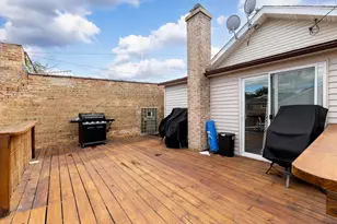7408 W Addison St, Chicago, IL 60634 - Photo 16
