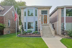 5326 S Nagle Ave, Chicago, IL 60638 - Photo 1