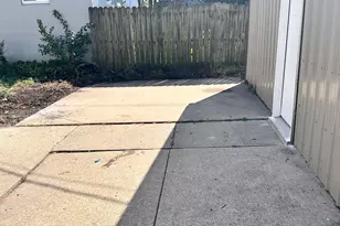 910 N Bloomington St, Streator, IL 61364 - Photo 22