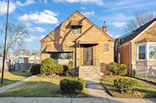 9941 S Lowe Ave, Chicago, IL 60628 - Photo 2