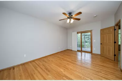 385 Delnor Glen Drive, Saint Charles, IL 60174 - Photo 8