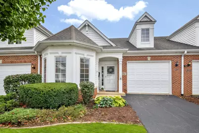 385 Delnor Glen Drive, Saint Charles, IL 60174 - Photo 1