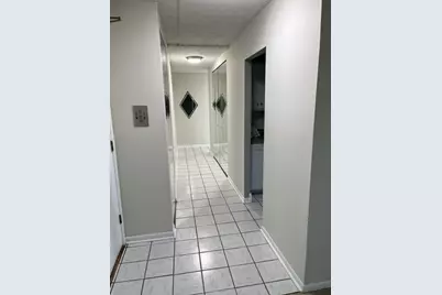 225 S Rohlwing Road #607, Palatine, IL 60074 - Photo 2