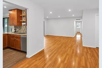 1059 Southbury Lane #D1, Wheeling, IL 60090 - Photo 4