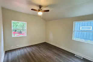 6415 N Shore Ave, Spring Grove, IL 60081 - Photo 12