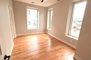 2100 W 18th Pl, Chicago, IL 60608 - Photo 10