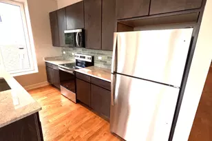 2100 W 18th Pl, Chicago, IL 60608 - Photo 4