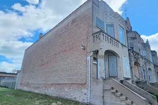 5317 S Prairie Ave, Chicago, IL 60615 - Photo 2