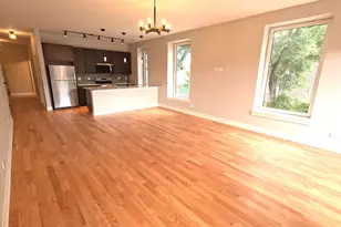 2100 W 18th Pl, Chicago, IL 60608 - Photo 2