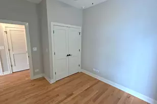 2100 W 18th Pl, Chicago, IL 60608 - Photo 10