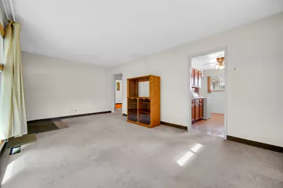 17913 Oakwood Avenue, Lansing, IL 60438 - Photo 4