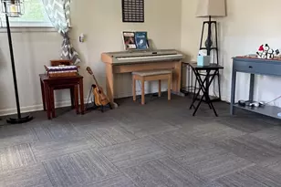 1909 W Laurel St, Freeport, IL 61032 - Photo 18