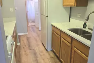 6019 W 64th Pl, Chicago, IL 60638 - Photo 8