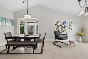 3040 Banbury Ln, Lake in the Hills, IL 60156 - Photo 8