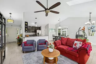 3040 Banbury Ln, Lake in the Hills, IL 60156 - Photo 6