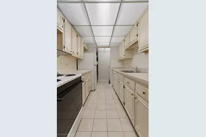 2900 Maple Avenue #13C, Downers Grove, IL 60515 - Photo 12