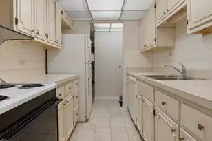 2900 Maple Ave, Downers Grove, IL 60515 - Photo 12