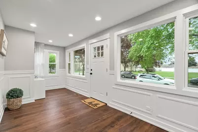 3734 Lombard Avenue, Berwyn, IL 60402 - Photo 8