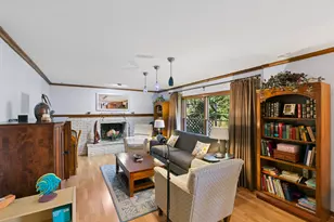 18050 Marlin Ln, Homewood, IL 60430 - Photo 12