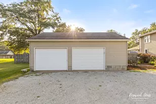 3398 N 17240E Rd, Momence, IL 60954 - Photo 4