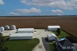 1718 N 1800 Road E, Watseka, IL 60970 - Photo 82