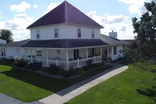 1718 N 1800 Road E, Watseka, IL 60970 - Photo 6