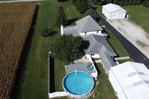 1718 N 1800 Road E, Watseka, IL 60970 - Photo 18