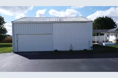 1718 N 1800 Road E, Watseka, IL 60970 - Photo 14