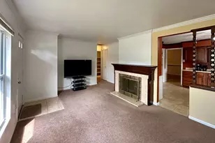 240 Mantua St, Park Forest, IL 60466 - Photo 8