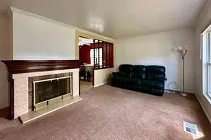 240 Mantua St, Park Forest, IL 60466 - Photo 6