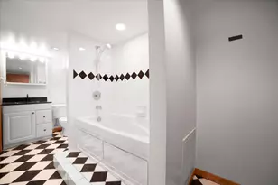 1303 Rice St, Melrose Park, IL 60160 - Photo 30