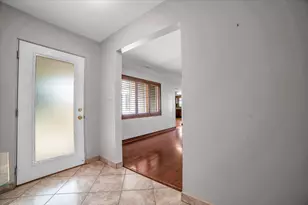 1303 Rice St, Melrose Park, IL 60160 - Photo 12