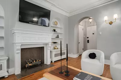 2726 N Pine Grove Avenue #1N, Chicago, IL 60614 - Photo 6