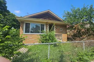 1924 W Marquette Rd, Chicago, IL 60636 - Photo 2