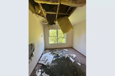 21746 Carol Avenue, Sauk Village, IL 60411 - Photo 38