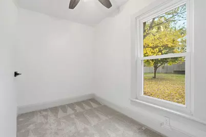 807 N Morris Avenue, Bloomington, IL 61701 - Photo 14