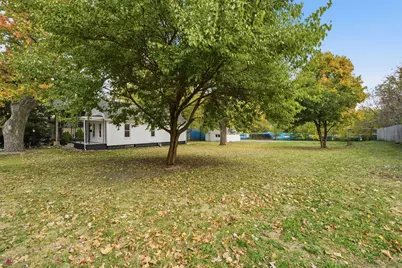 807 N Morris Avenue, Bloomington, IL 61701 - Photo 16