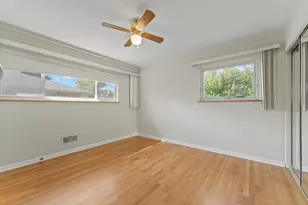 8616 N Oleander Ave, Niles, IL 60714 - Photo 10