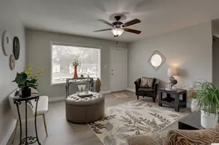 3329 Chestnut St, Quincy, IL 62301 - Photo 8